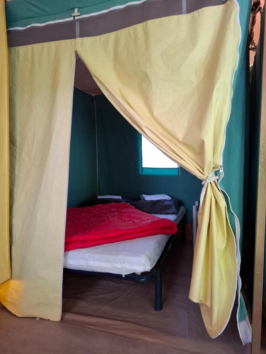 Camping Le Pont D'Allagnon Lempdes sur Allagnon Exterior foto